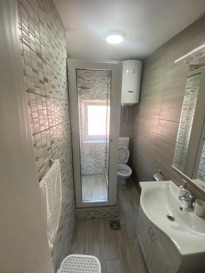 Apartman Niksic Apartamento Exterior foto